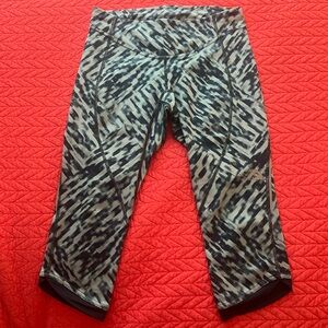 The north face, blue athletic leggings, XS